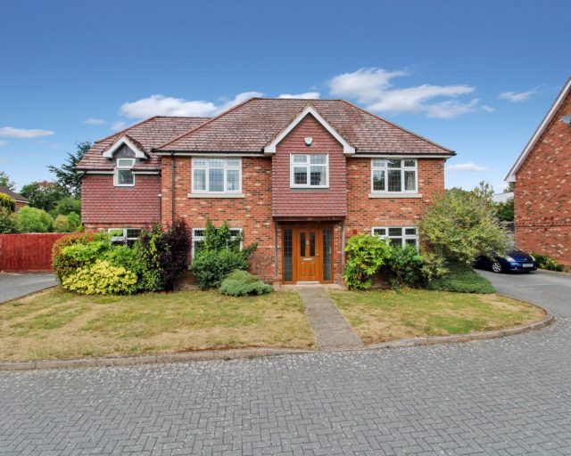 Maple Place, Bedford